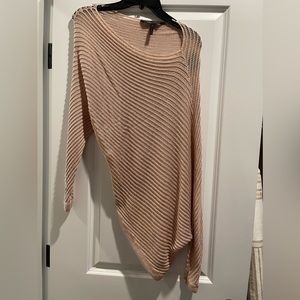 BCBG top